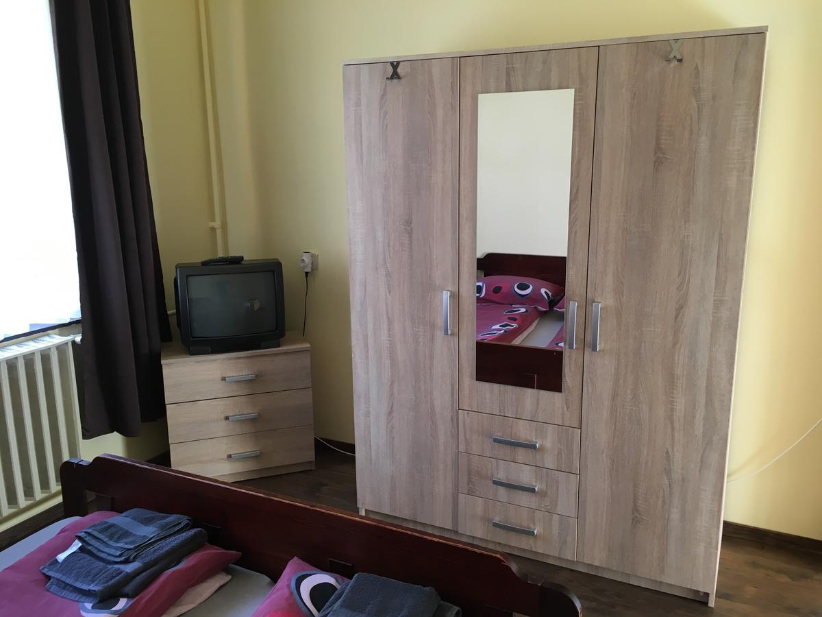 Fitt Maganszallashely Sasd Экстерьер фото